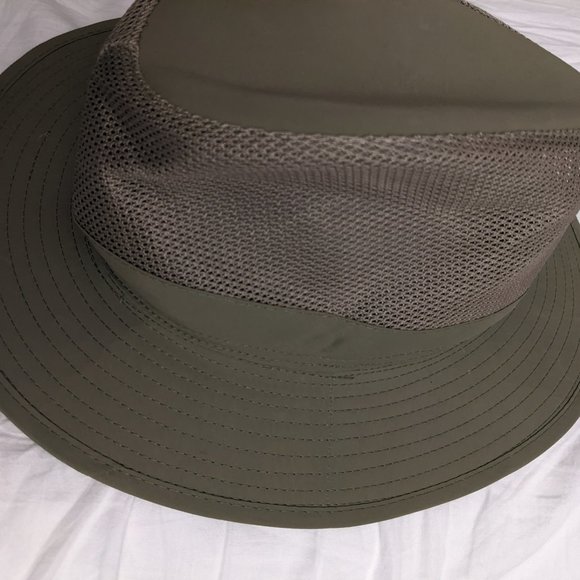 Island Beach Hat - Picture 2 of 6